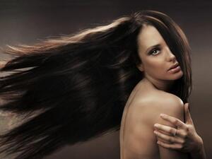 غسيل الشعر الجيد وتقسيمه الى اجزاء صغيرة يساعد على تصفيفه بطريقة مثالية