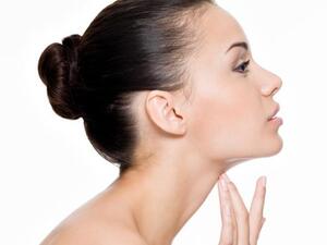 نصائح رائعة للحصول على وجه منحوت وجميل 