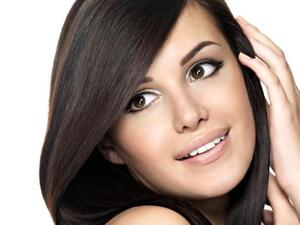 البروتين والكيراتين هما أساس الشعر الصحي والطويل 