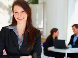 ارتدي الملابس الجدية للعمل 