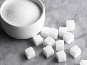 تناول ذرة سكر واحدة تجهد القلب وتحدث تغيرات في البروتينات الموجودة فيه.