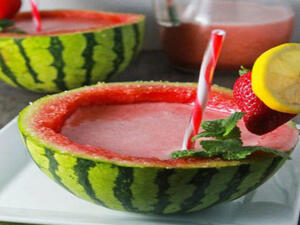 عصير البطيخ يساعد في التخفيف من الآلام العضلات بعد التمارين الرياضية.