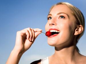 ما علاقة الطعام بتحسين المزاج؟