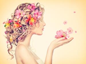 وفقا لدراسة حديثة، ترتبط رائحة الورود بالسعادة، والحب، والفرح