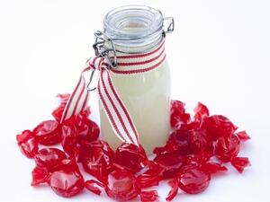 مقشر الشفاه بالقرفة