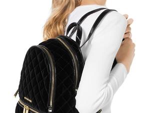 حقيبة مايكل كورس الاكثر شعبية هذا الموسم