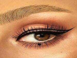 الكحل بطريقة مختلفة