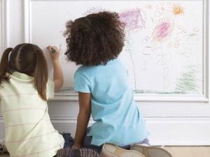 لا تدع رسومات طفلك تسبب لك الاحباط