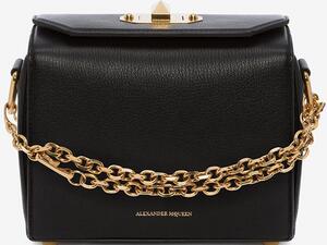 حقيبة عصرية بتوقيع ألكساندر ماكوين