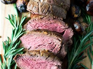 تندرلوين لعشاء رأس السنة الجديدة