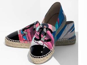 الحذاء الملون الجديد من شانيل 2017