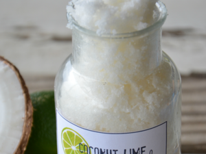 اصنعيه بنفسك: مقشر جوز الهند بالليمون