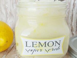 مقشر الليمون وجوزالهند لتبييض اليدين