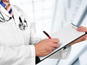 احذر الغرباء فتاريخهم الطبي قد يكون حافلا بالامراض