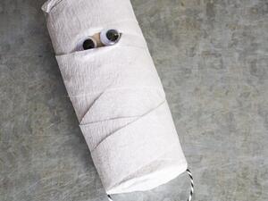 مفاجآت وحلويات في رول للهالووين مفاجآت وحلويات في رول للهالووين