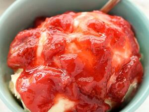 صلصة الفراولة الشهية 