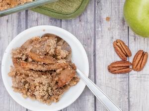 رقائق التفاح الهشة