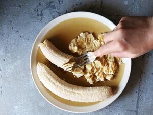 مقشر الموز الفعال لبشرة نضرة