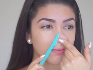 كل ما تريدين معرفته عن الاطعمة المناسبة وغير المناسبة للبشرة الدهنية