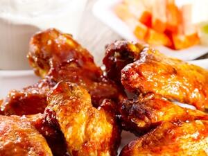 أجنحة الدجاج الحارة