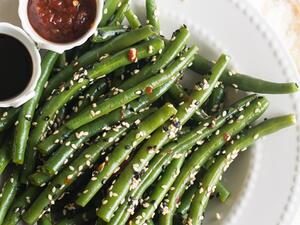 سلطة الفاصوليا الخضراء الطازجة