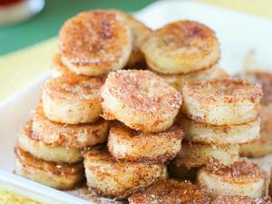 حلى الموز بالعسل والقرفة