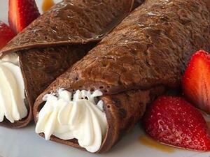 كريب الشوكولاته بالكريمة