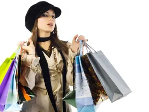دليلك لشراء احدث الازياء هذا الموسم
