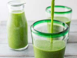 عصير المانجو والأناناس الصحي