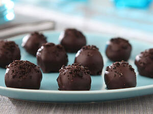 كرات الأوريو المغطاة بالشوكولاتة
