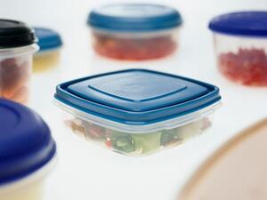 طرق سهلة لاعادة استخدام العلب البلاستيكية من دون رائحة مزعجة