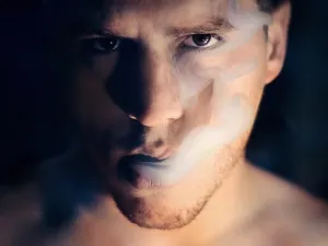 لا يبدو أن استخدام الماريجوانا المتكرر يضعف الدافع الجنسي