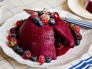 بودينغ الفواكه ليوم الحب