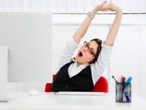 الإغفاءات القصيرة في مكان العمل تزيد من الإنتاجية