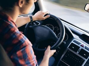 There are more than 3.2 million families in Saudi Arabia who employ private drivers. (Pexels)