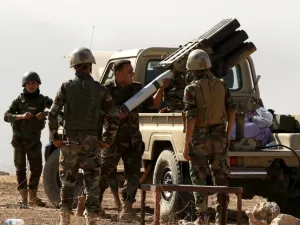 Iraqi security forces have recently detained a senior ISIS terrorist beside Mosul country. (AFP/ File Photo)