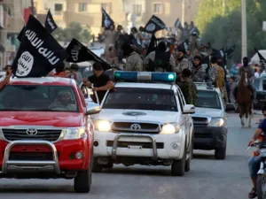 A lighting offensive by Daesh militants last summer in the northern Iraqi city of Mosul that took the country by surprise and sparked a massive Christian exodus to neighboring countries. (AFP/File)