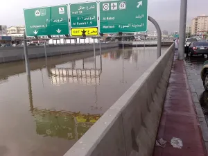 هطلت أمطار غزيرة على عدة مناطق في المملكة العربية السعودية