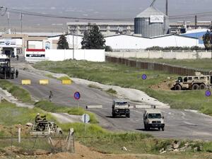Jordanian army responds to threat at border saying that it's "ready to resort to all military options to prevent any attempt to approach the Jordanian border from whichever side, using firepower". (AFP/File photo) 