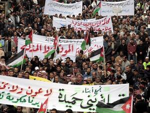 A total of 288 labor protests were organised in Jordan in 2016, up from 236 protests in the previous year, which could suggest a decline in the socio-economic situation in Jordan. (AFP/Khalil Mazraawi) A total of 288 labor protests were organised in Jordan in 2016, up from 236 protests in the previous year, which could suggest a decline in the socio-economic situation in Jordan. (AFP/Khalil Mazraawi)