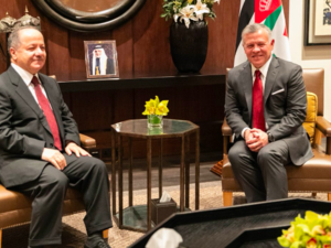 King Abdullah (R) meets Massoud Barzani (Twitter)