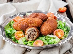 حضري الكبة دائماً بالبرغل الناعم لا الخشن