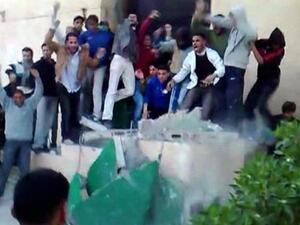 تواصل الإحتجاجات ضد النظام الليبي