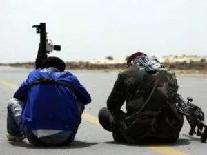 مسلحون إعترضوا طريق رئيس أركان الجيش الليبي وحاولوا إغتياله