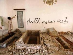 نبش قبور آل القذافي في سرت