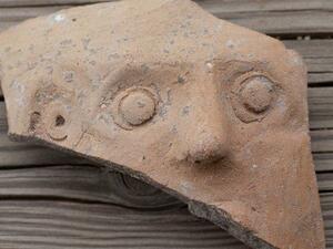 Bes-Vessel (Twitter)