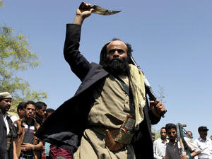 Yemeni supporters of the Shiite Houthi militia (AFP/File Photo)	