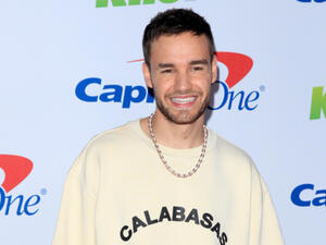 Liam and Cheryl can't decide where to settle down with his family. (Source: Kathy Hutchins - Shutterstock)