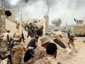Militias Clashes in Sirte. (AFP / Mahmud Turkia)