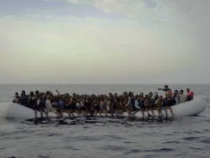 Mediterranean refugee arrivals have reached 120,137 to date this year (AFP/File Photo)